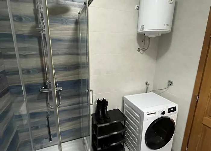 Em Modern Sarajevo Bulevar Parkinggarage * Ivisovo Greblje